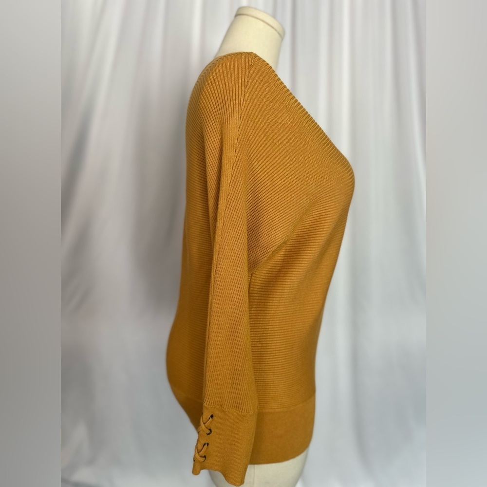 Tribekka 44 Mustard Ribbed V-Neck Sweater Lace-Up Sleeve Detail Size L(1243) - Picture 6 of 14